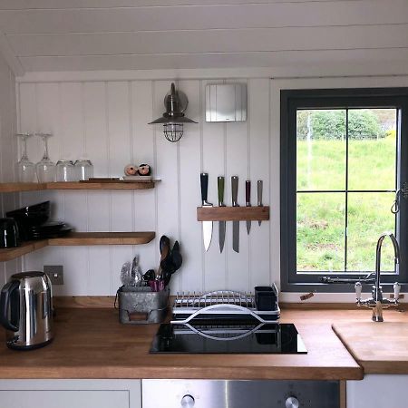 The Shepherds Hut Vila Lonmore Exterior foto