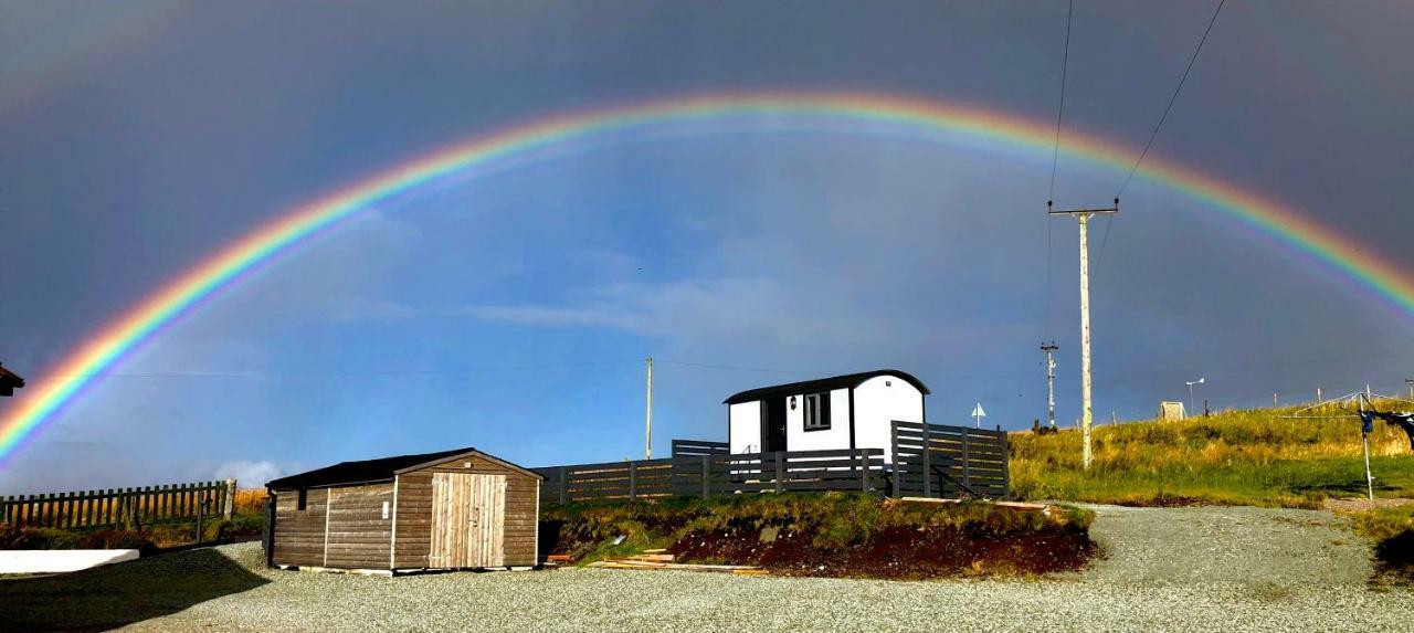 The Shepherds Hut Vila Lonmore Exterior foto