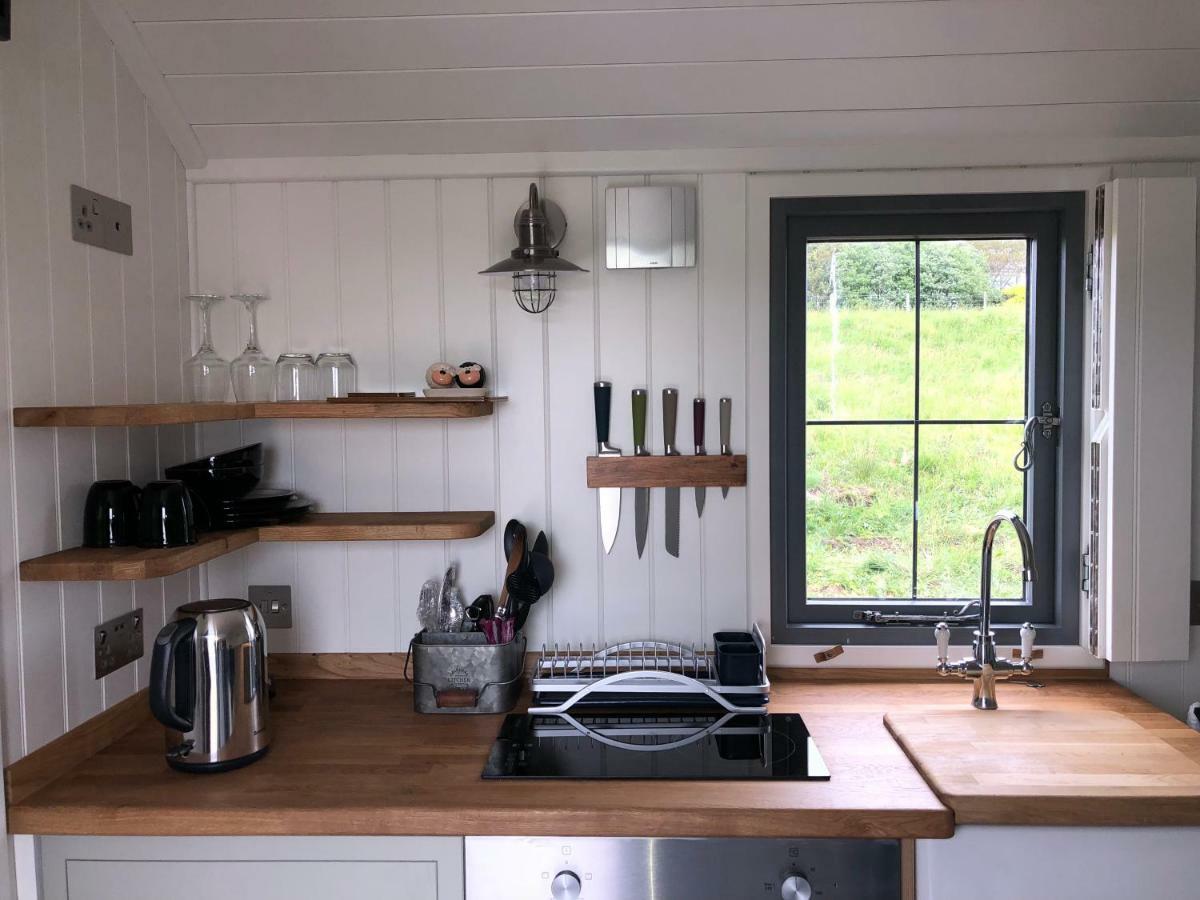 The Shepherds Hut Vila Lonmore Exterior foto